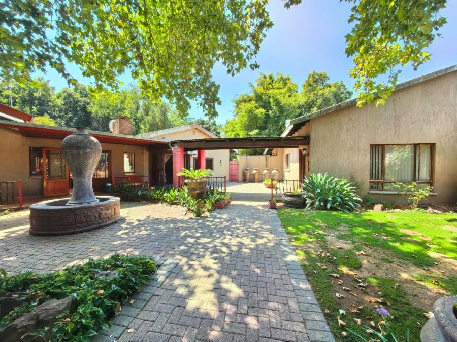 5 Bedroom Property for Sale in Sasolburg Ext 4 Free State